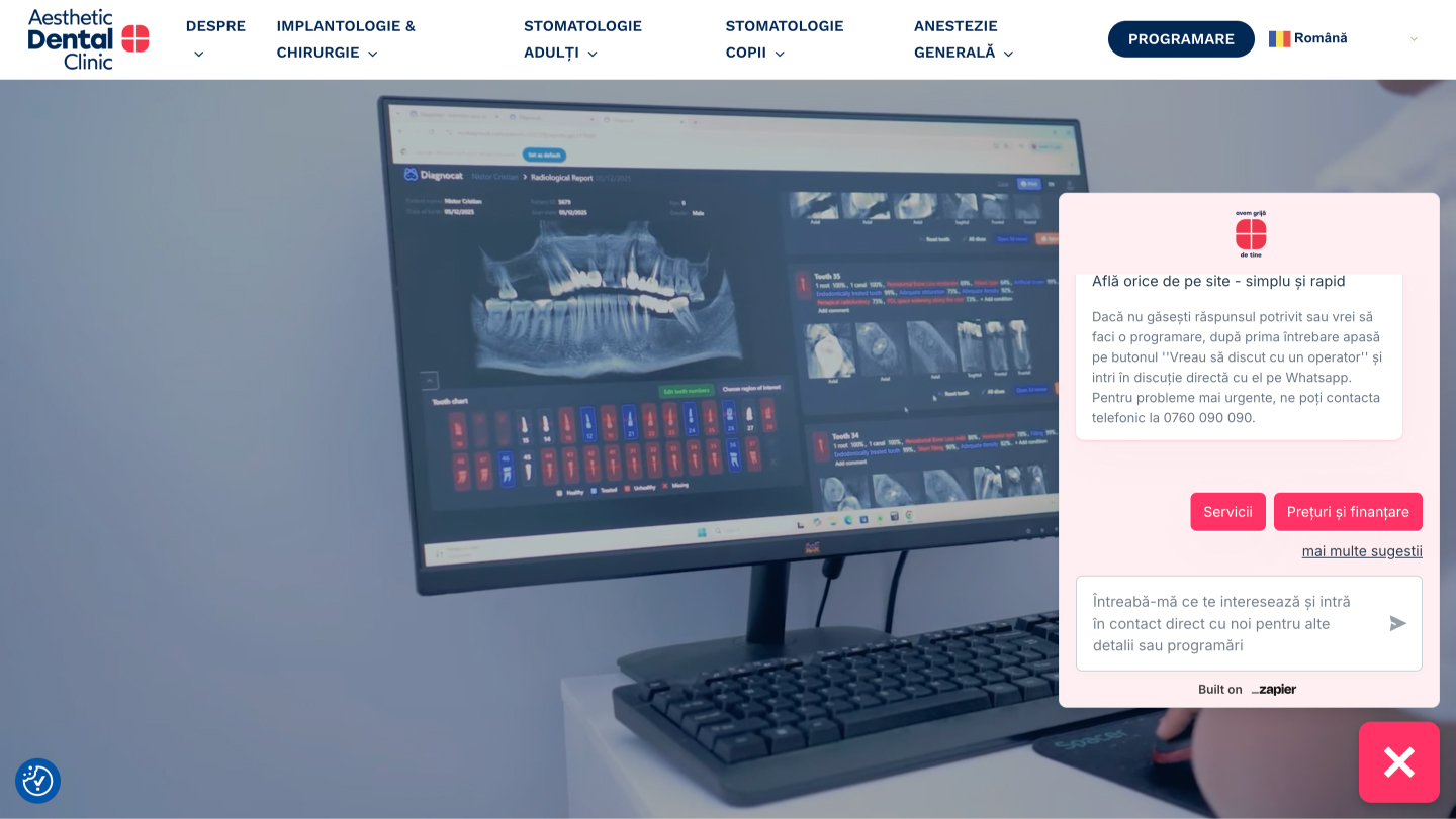 Asistentul conversațional pe site-ul Aesthetic Dental Clinic, versiunea desktop